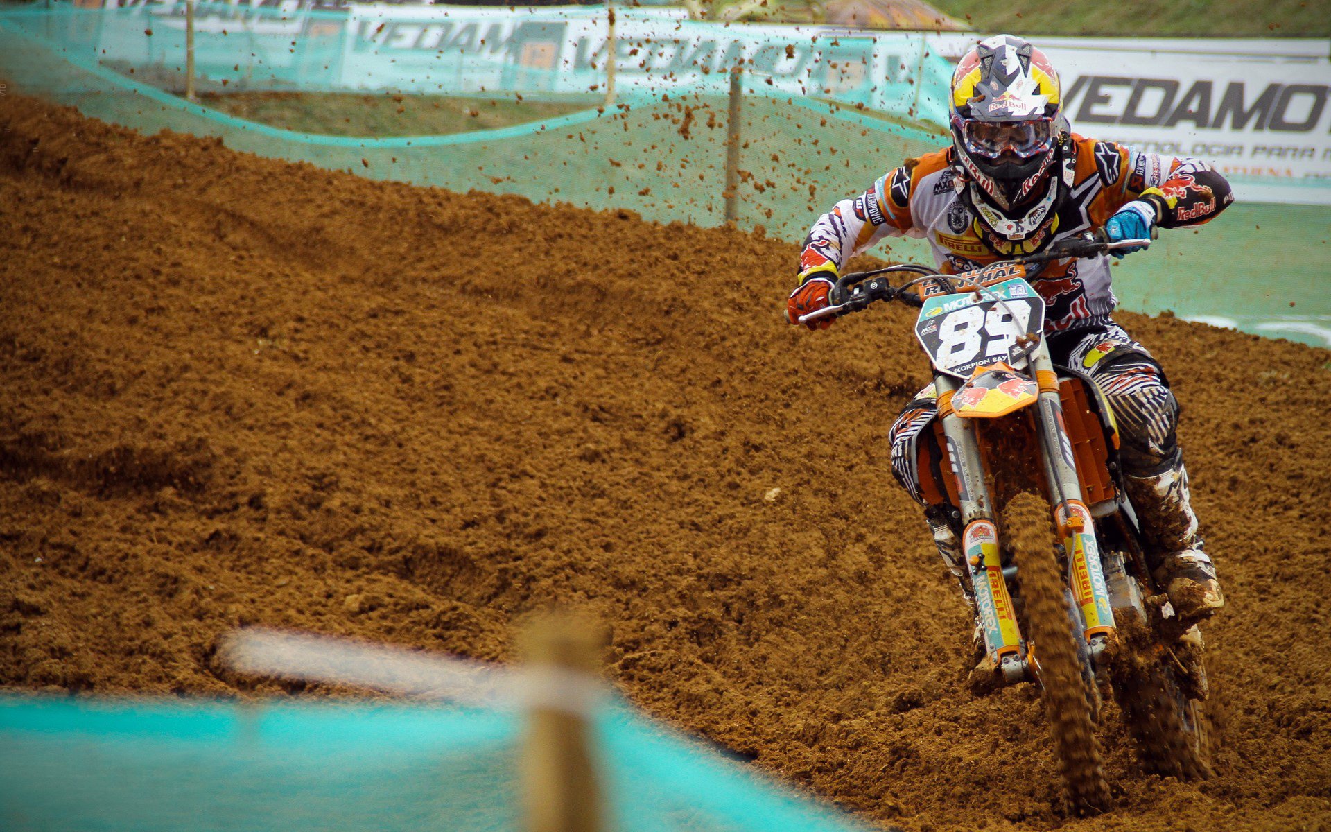 女子200混德国新秀游出好成绩，德国女子100米运动员